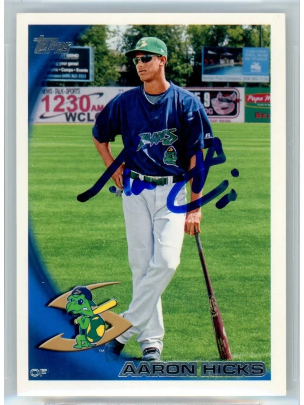 Aaron Hicks Signed 2010 Topps Pro Debut #2 Slabbed Card
